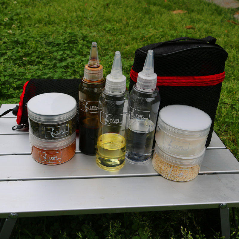 Outdoor portable tank package picnic barbecue picnic camping oil vinegar bottle Concort Box kitchen