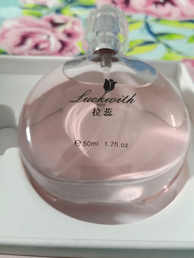 拉蕊香水持久淡香怎么样好用吗是名牌吗，真实使用体验（经典国货品牌）_搜券