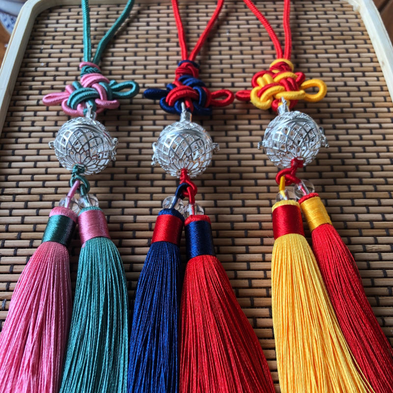 Ancient Wind Retro Art End of the Dragon Boat Festival pure copper hollowed-out and can open the fragrant ball Fragrant Sack of Perfume Accessories Car Pendant Carry-on Pendant