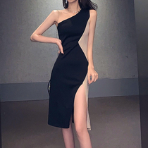 Socialite temperament oblique shoulder dress stitching contrast bag hip split thin dress Party annual meeting host evening dress