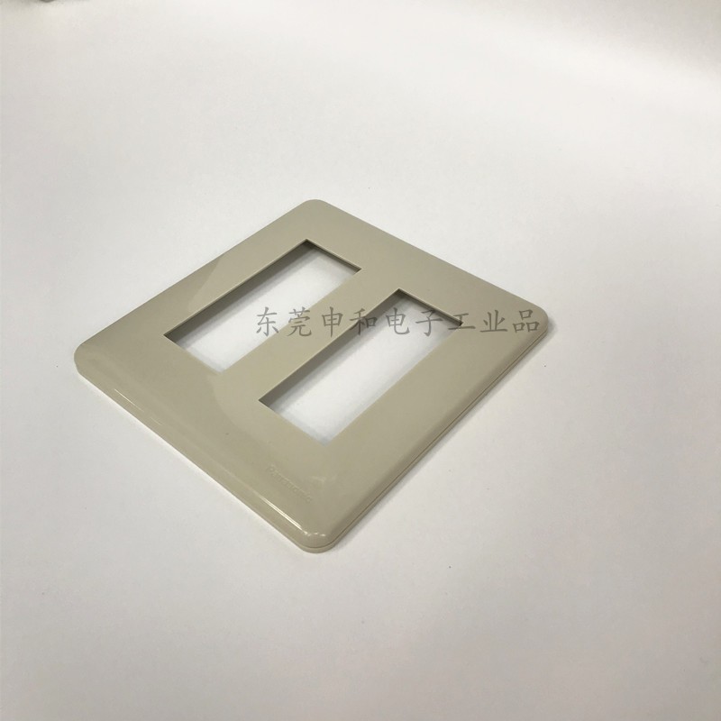Panasonic Panasonic 120 type plastic double panel WNF6206 square hole plastic panel milky white spot