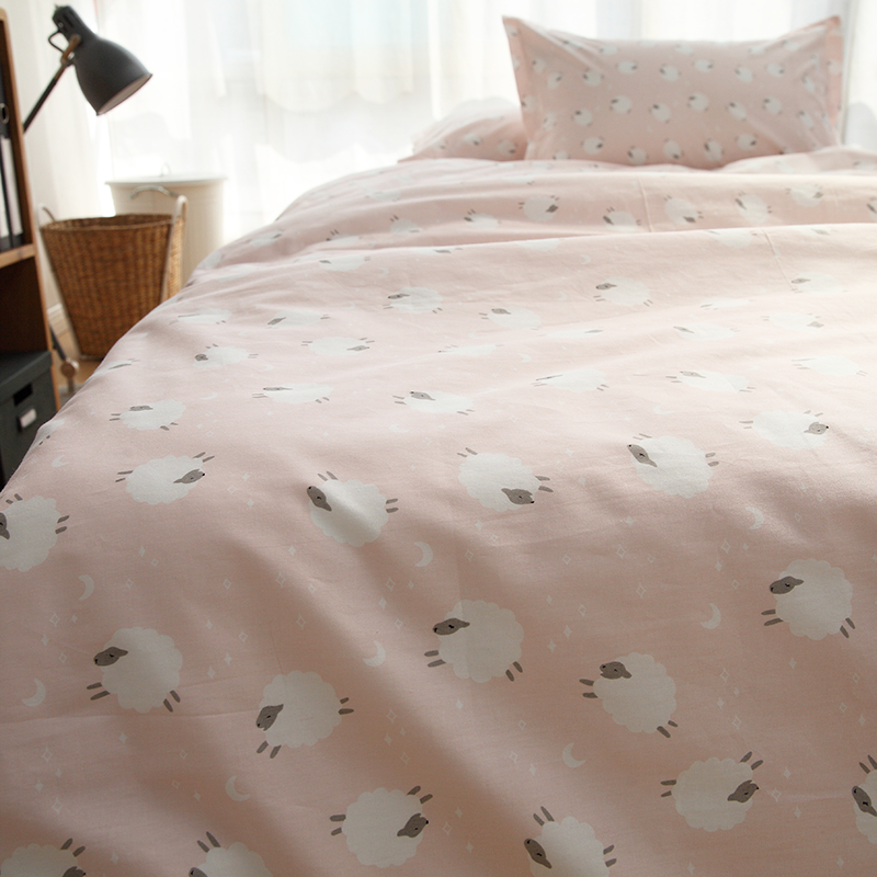 Sheep and sheep cartoon simple Japanese cotton cotton sheets quilt cover pillowcase can be customized three four-piece dormitory