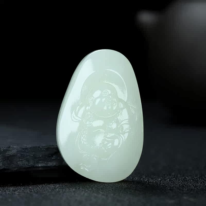 Xinjiang and Tanaka Tai Tai Tai Tai Tai Tai Tai Tai Tai Tai Hang Natural jade hang smile usually open 20 06g