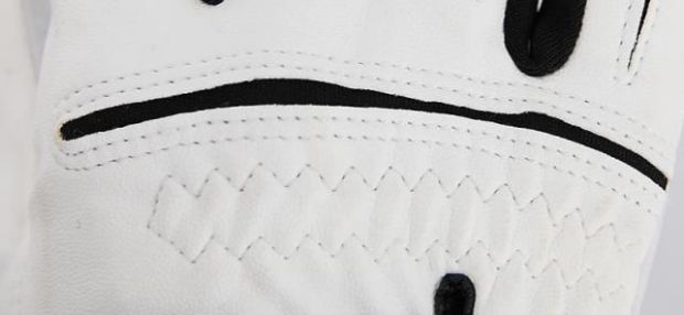 Găng tay golf (chỉ tay phải) Hai khoảng trống đặc biệt 	túi đựng gậy golf cao cấp	