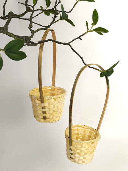 Pastoral Style Hand Natural Small Bamboo Basket Mini Small Flower Basket For Home Ornament Decoration Bamboo Woven Retail Candy Gift Basket