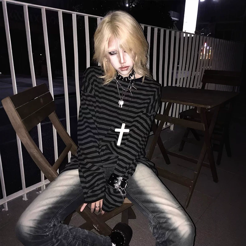 Не вмешивайтесь в BIZZCUT/Smooth emo/Субкультурная свободная футболка с широкими плечами черные серые полосы базовая длинный рукав