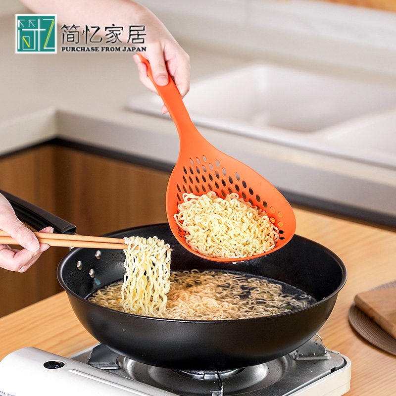 Japanese fishing dumplings large colander kitchen long handle noodles spoon household hot pot spicy hot water draining spoon filter