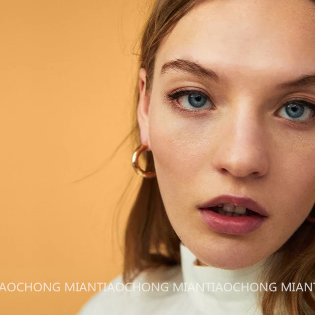 European and American ins South Korea lukewarm earrings chic hands a brief 100 hitch metal cirque ear clip ear clip