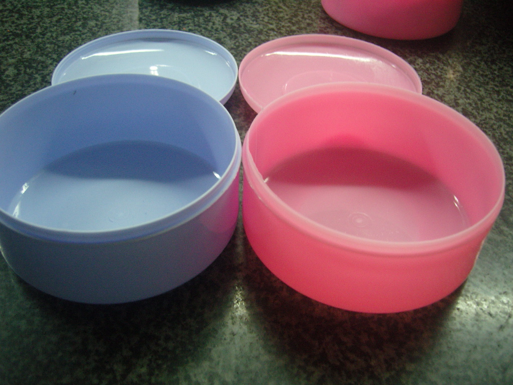 Adult empty Go box Plastic double convex Go box Multifunctional covered round box red and blue large box