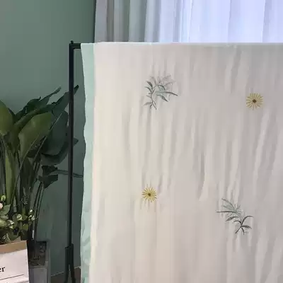 Austria imported 80 Lenzing tencel embroidery high-end double-sided Tencel summer cool quilt small fresh air-conditioning quilt