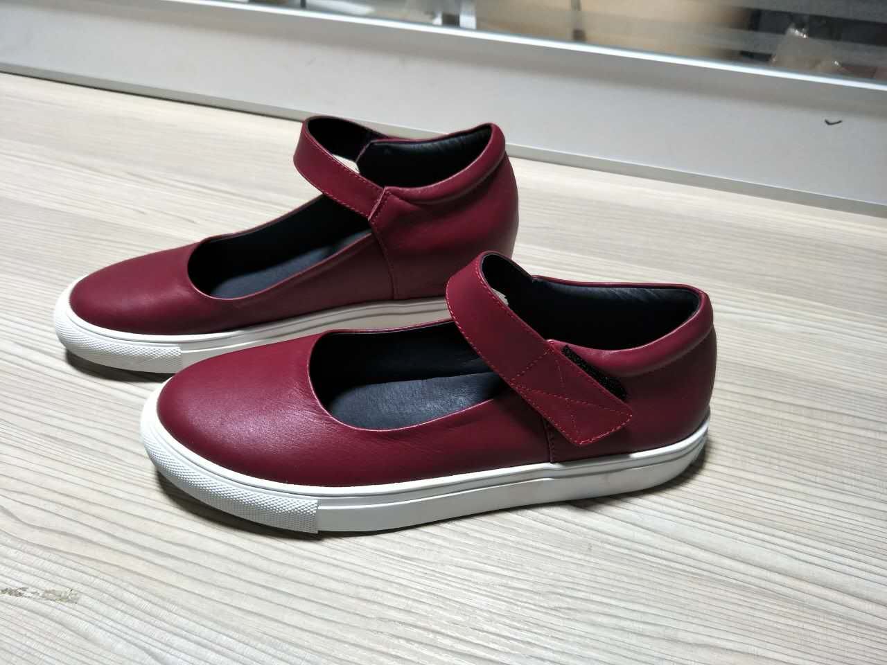 Physical and mental disorders people customize special high and low length footsheets only heightening invisible supplements high leather moms single shoes shallow mouth casual