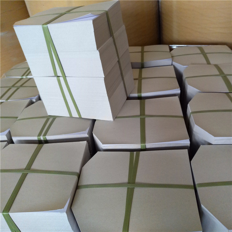 T - shirt clothes lined with cardboard clothing liner clothing packaging whiteboard paper