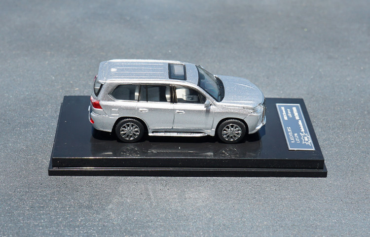 Модель машины 1:64 hikasi lexus lx雷克萨斯lx570越野车suv合金汽车模型 OTHER