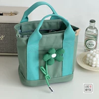 Зеленая сумка, в цветочек