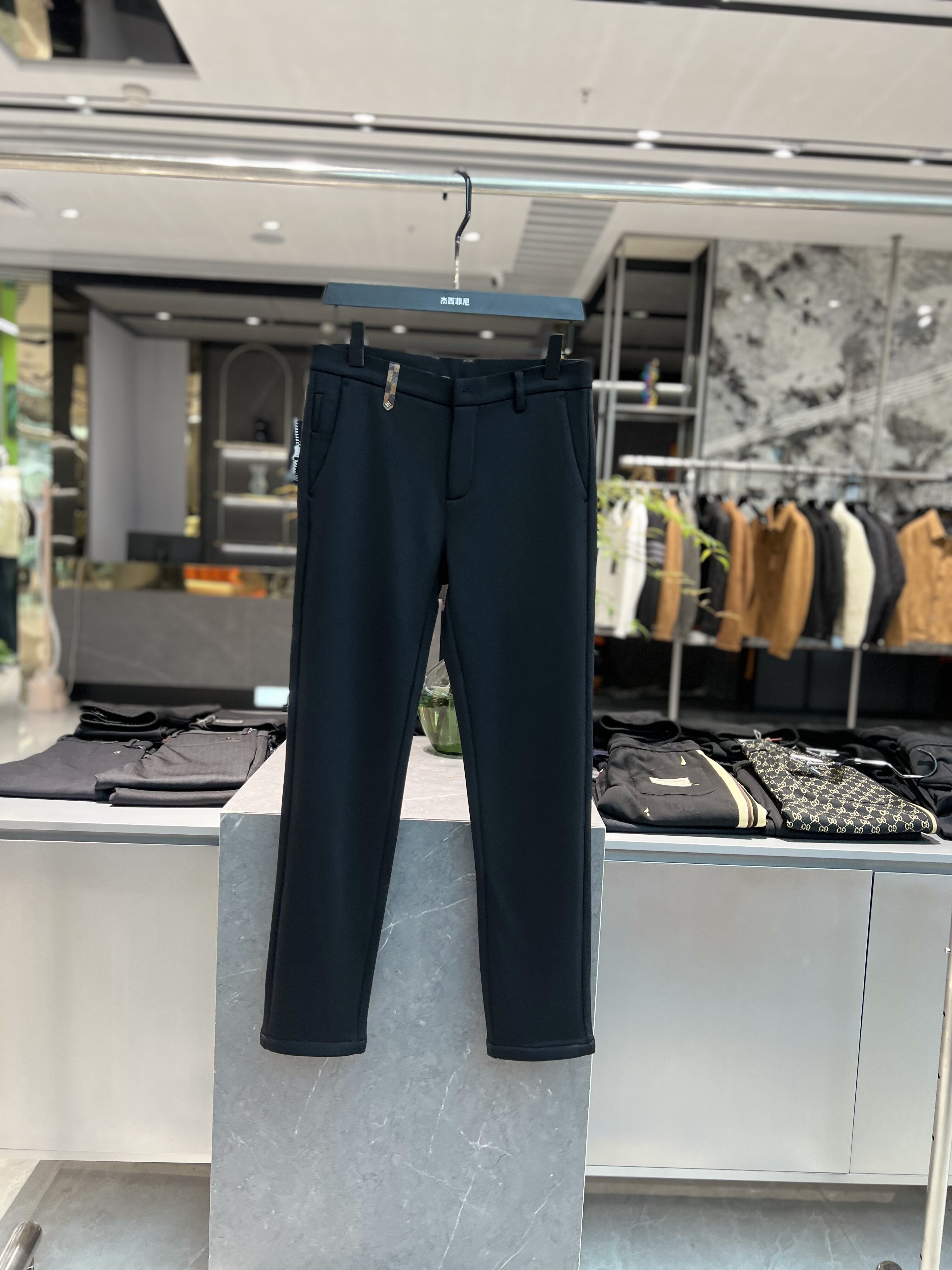 Europe Station 2023 Winter New Goods High-end Men Casual Gush New Body Suede New Body Warm With Type Comfort-Taobao