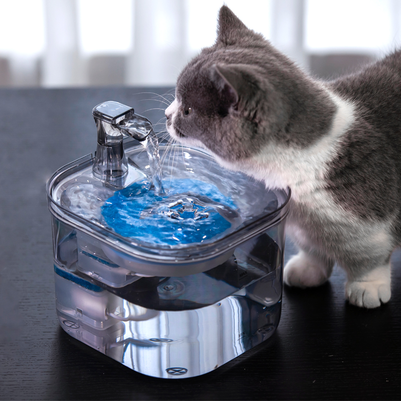 Kitty Water Dispenser Automatic Circulation Flow Smart Water Dispenser Pet Living Water Thermostatic Heating Bowl without plugging in electrical supplies