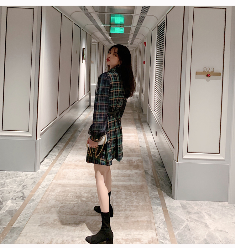 VK旗艦店 韓系格紋收腰系帶網紗拼接西裝長袖洋裝