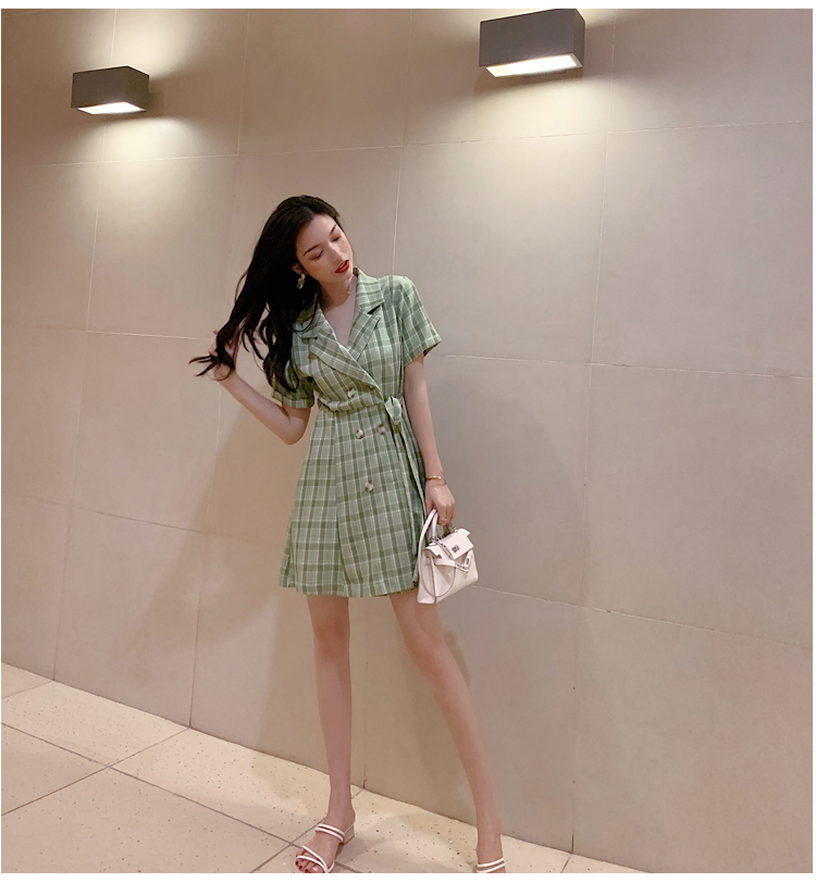 VK旗艦店 韓系復古西裝領格紋高腰系帶氣質短袖洋裝