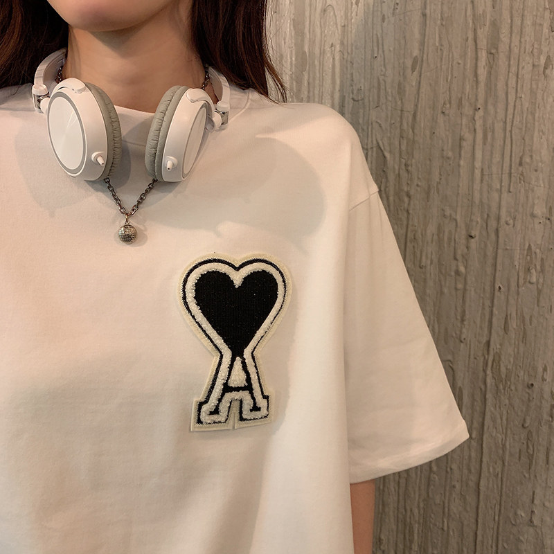 2022 Summer new Internet Red Ocean Pie 100 hitch embroidered with long version of blouses schoolgirl lenient short sleeve T-shirt