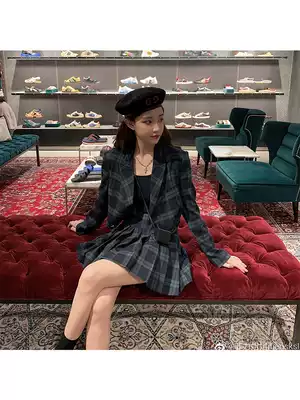 Mrs Qian net red short plaid small suit jacket female color plaid British style suit pleated skirt suit