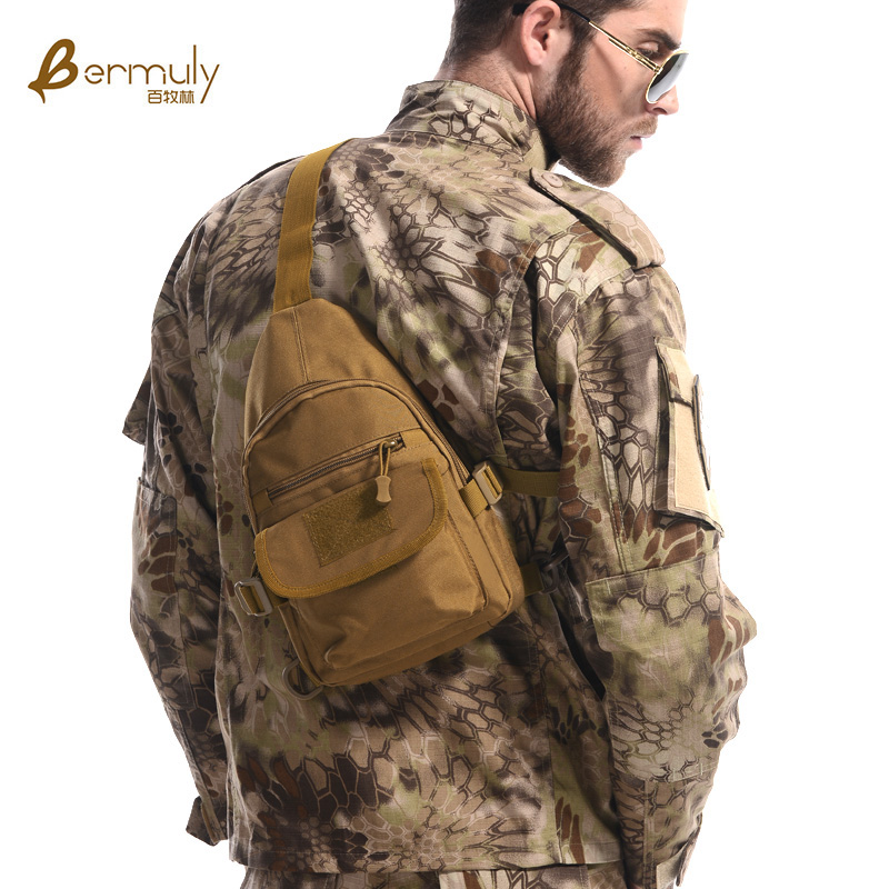 Versatile new Outdoor Army Tactical Chest Bag Men And Women Casual Single Shoulder Bag Riding Skew Satchel IPAD4 SHOULDER BAG