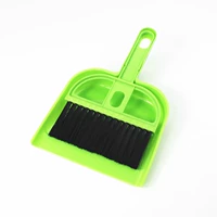 Чистящий костюм-зеленый