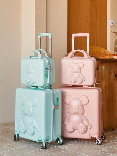 Чемодан, широкая цветовая палитра, 18 дюймов, популярно в интернете