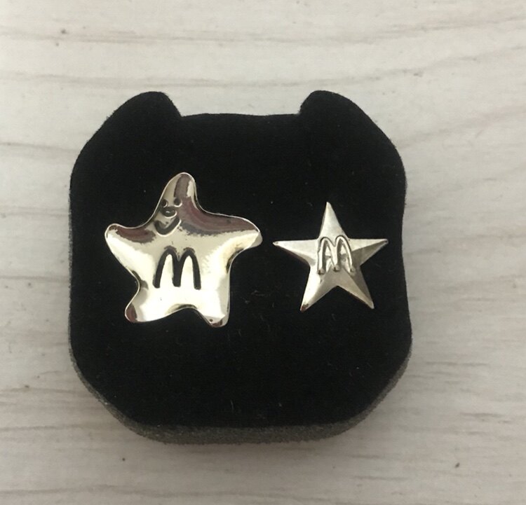 McDonald's Little Star Badge Pins 2 Pieces 3 Pieces Off 4 Yuan - Taobao