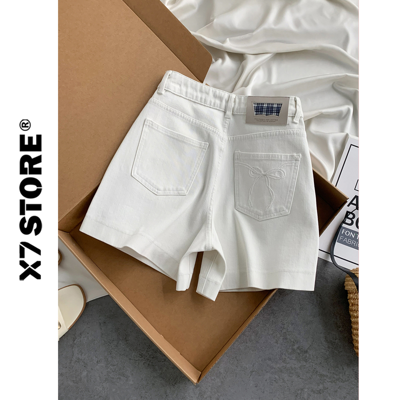 Four-Way Stretch Denim Shorts for Women, 2026 Summer New Korean Style High-Waisted Slimming A-Line Quarter-Length Shorts, Versatile for Petite Figures