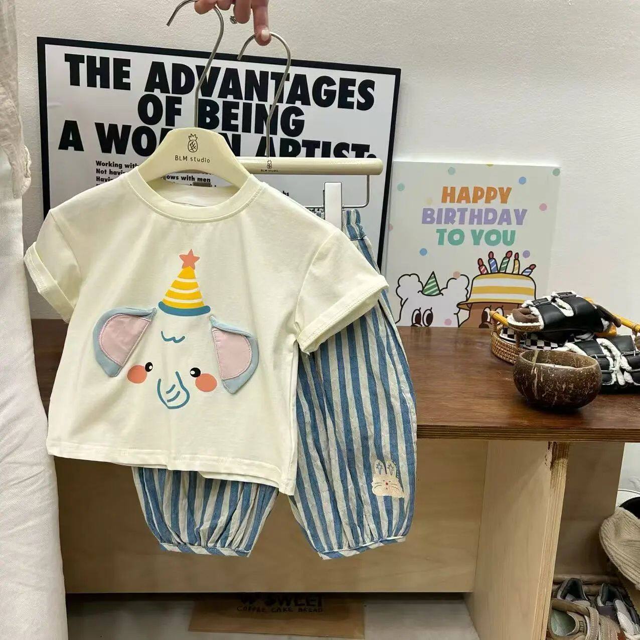 Kids Cartoon Elephant Print Short Sleeve T-Shirt and Striped Pant Two-Piece Set O1CN01ziPaxQ1EE9P0K861N !!794530319