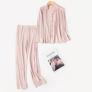 Silk Pyjama hai mảnh bộ womens dài tay cardigan nhà mặc một trung niên lỏng quần lụa mùa thu váy mùa thu sóng.