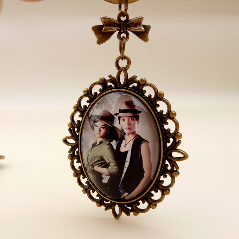 Factory direct sales vintage keychain photo custom double-sided photo lettering creative new white embryo keychain pendant