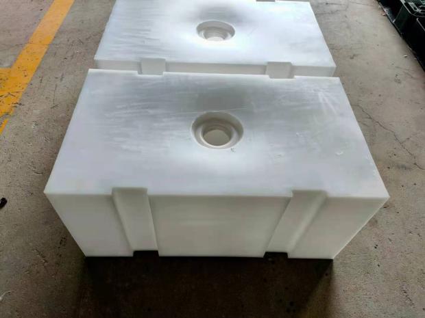 汽车水箱 135L房车专用水箱 135升塑料食品级房车桶  房车改装桶
