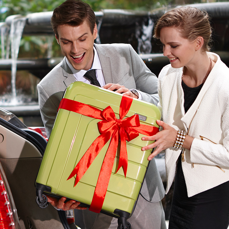 Special cleaning is not refunded to replace Ms. smooire ultra - light PC luggage suitcase pull rod box