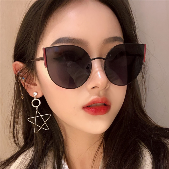 2022 Korea Qinlan Tongan Antique Cat Eyes Female Tide Round Face Polarized Sun Sunscreen Sunscreen Holiday Street glasses-Taobao