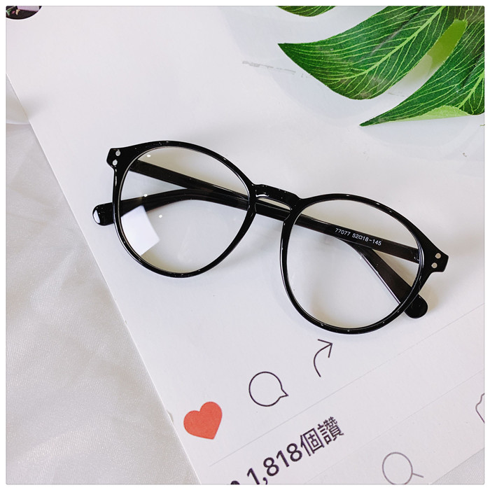Kính râm retro siêu mờ màu đen kính gọng tròn nữ mặt tròn mỏng phiên bản Hàn Quốc có thể được trang bị khung cận thị thủy triều hoang dã - Kính kính