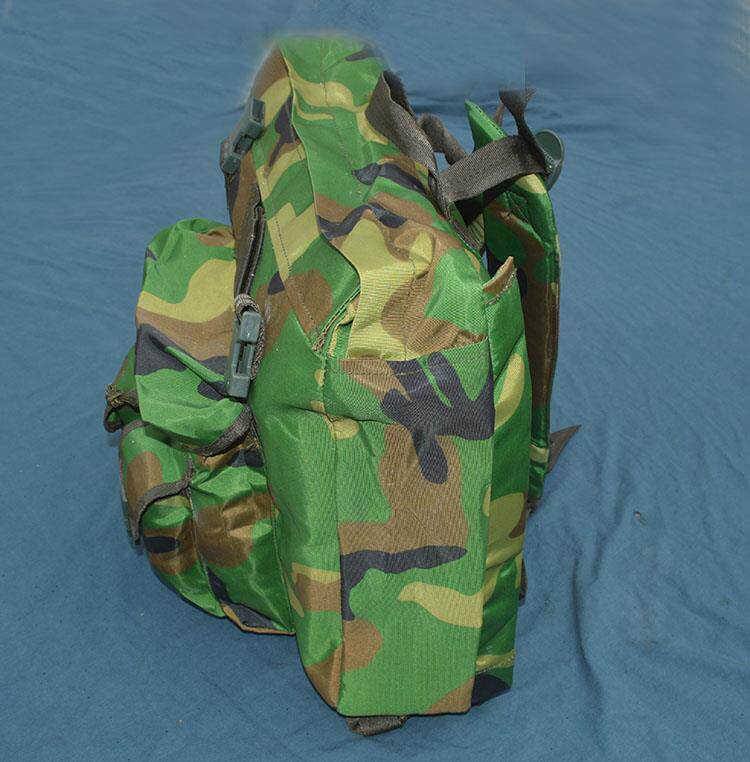 01 Packs Waterproof Camouflak Bag Short Luggage Bag Bag