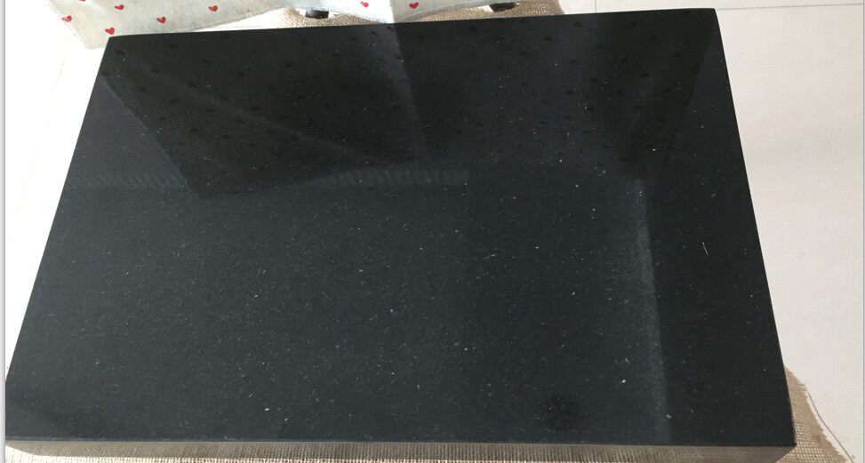 Import stock Leather Sculpture Leather Art Exclusive Marble Base Plate Handmade Leather black slapped and decapitated with no injuries