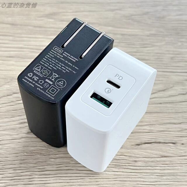Rampow Original Pd45 Dual-Port 1C1A Fast Charging Dual-C Charger Suitable for Apple 8 X 11 12 13 14 15 Samsung Huawei Xiaomi Mobile Phones, Tablets, and Laptops