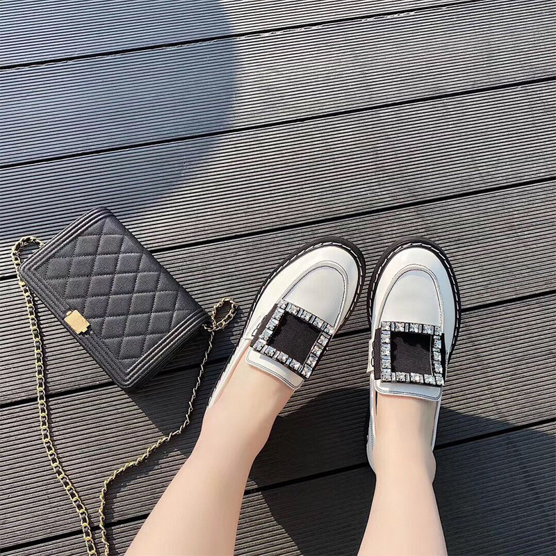 2021 spring and autumn new style rhinestone square buckle thick bottom black and white happy shoes women's British style thick heel small leather shoes single shoes