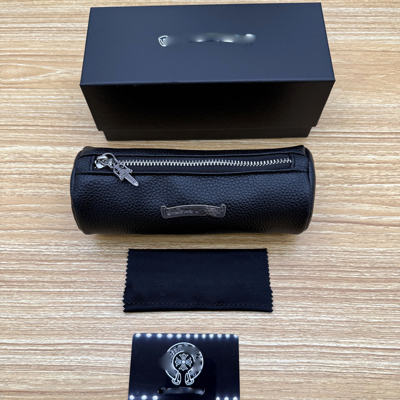 High-End Black Leather Glasses Case for Men and Women, Portable Zipper Storage Cylindrical Sunglasses Case