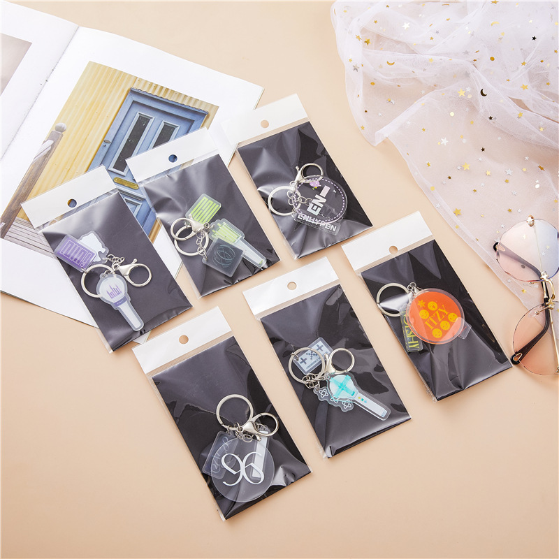 TXT (G)I-DLE Enhypen itzy Astro Light Keychain