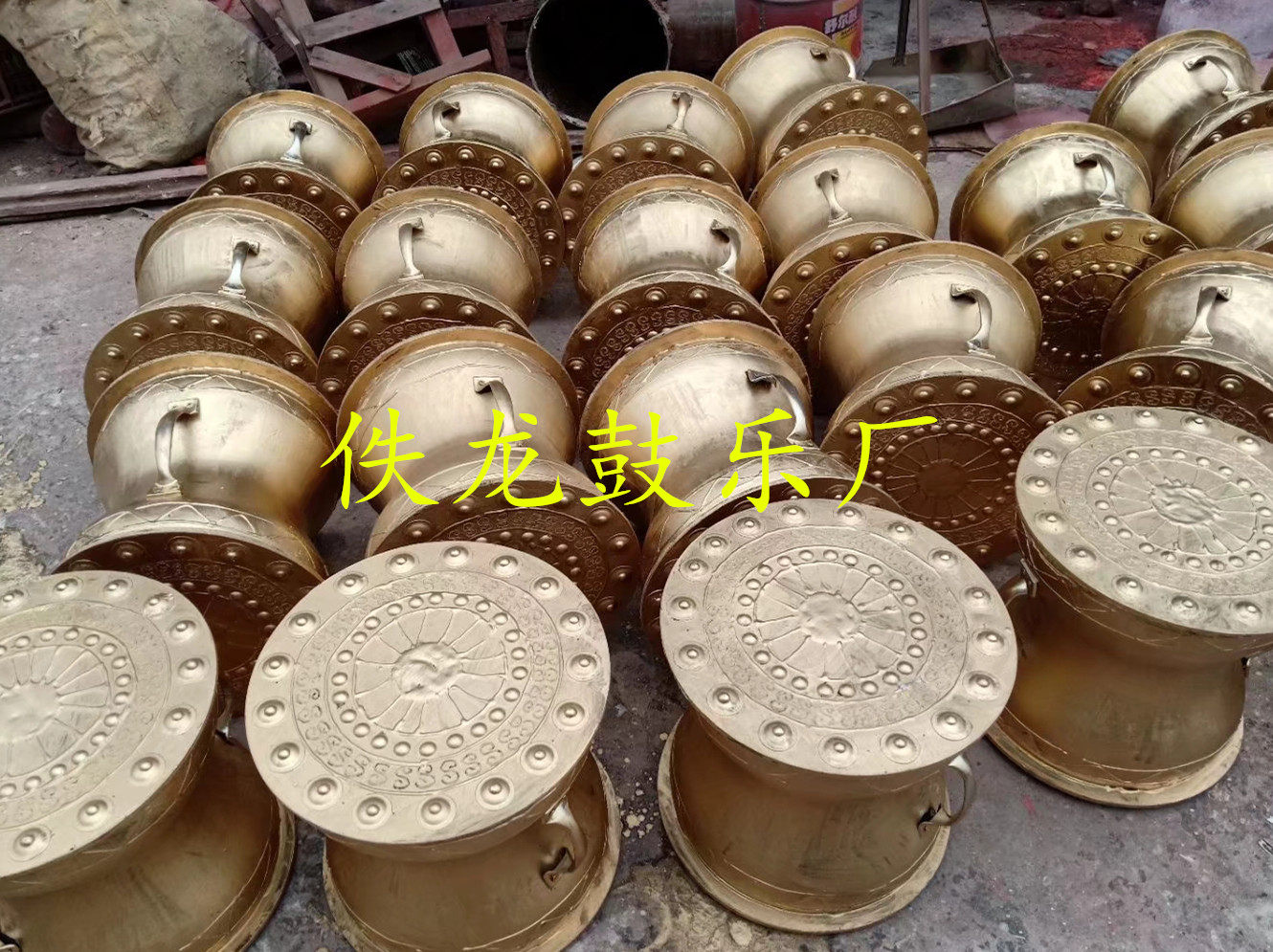 Zhuang bronze drum Guangxi props bronze drum wooden bronze drum dance bronze drum drum bronze drum drum drum antique bronze drum