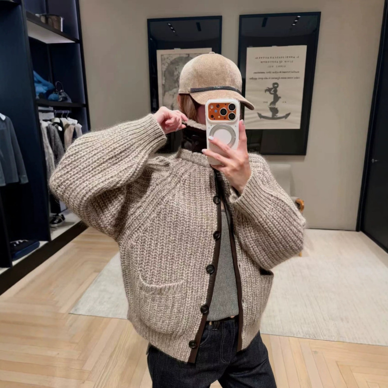 Bc Autumn/Winter Thick Knit Cardigan for Women, Lamb Wool Turn-Down Collar with Leather Trim, Short Knitted Jacket Bc Autumn/Winter Thick Knit Cardigan for Women, Lamb Wool Turn-Down Collar with Leather Trim, Short Knitted Jacket