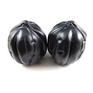 Manufacturer direct marketing natural stone needle walnut hand play ball for elderly health care specialite walnut handball