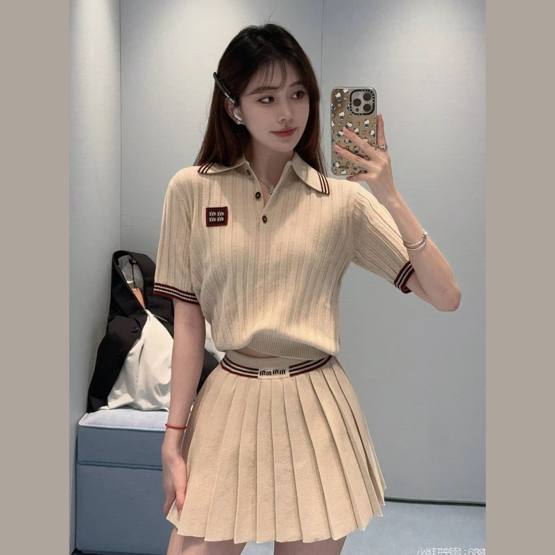 【Misss Huang】2026 Summer New Fashion Set Knitted Top + Skirt Sweater Set for Women 【Misss Huang】2026 Summer New Fashion Set Knitted Top + Skirt Sweater Set for Women