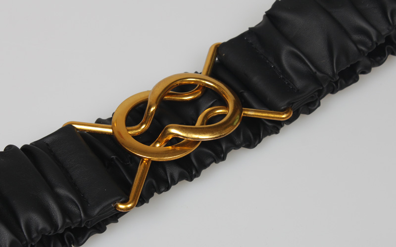 Fashion Simple Horseshoe Buckle Solid Color Pleated Belt Wholesale Nihaojewelry display picture 5