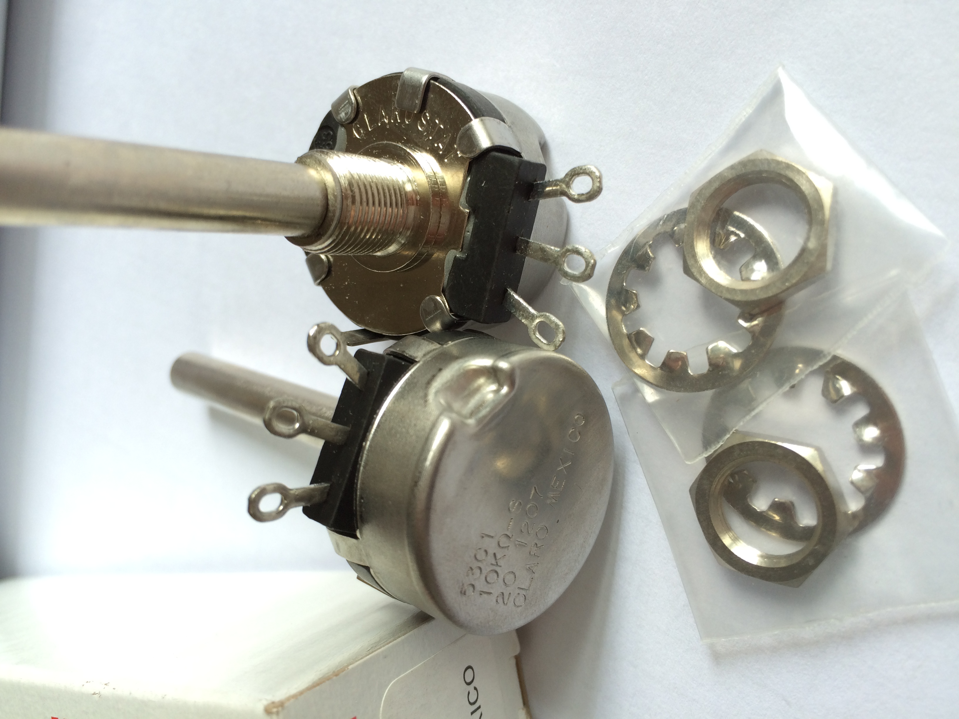 53C11K 1kOmega plusmn 10% Linear Conductive Plastic Potentiometer 2W 6 35 mm diameter shaft