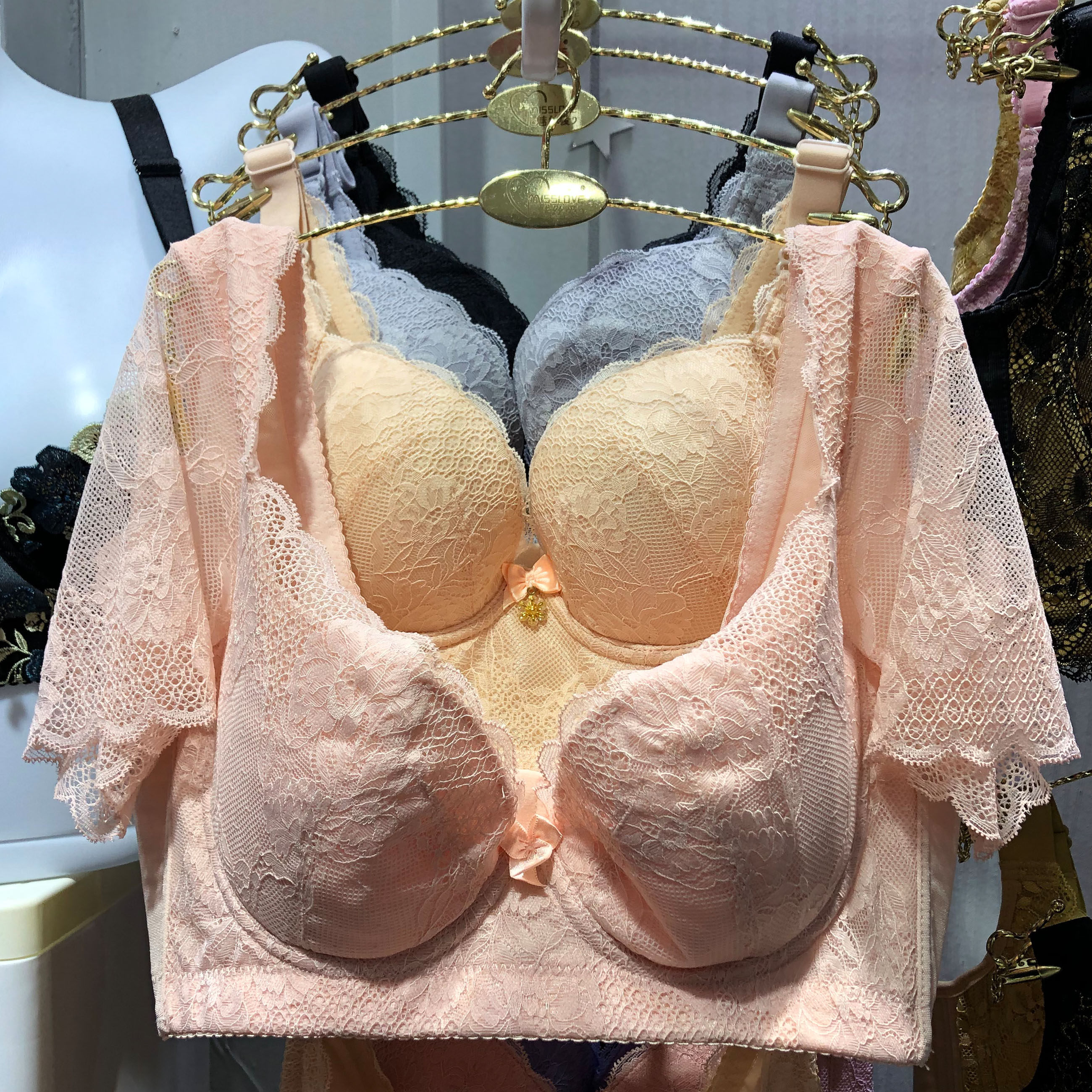 Vest-style bra slim adjustable underwear Female collection of breast straightening merry-back bra to woo sexy lace