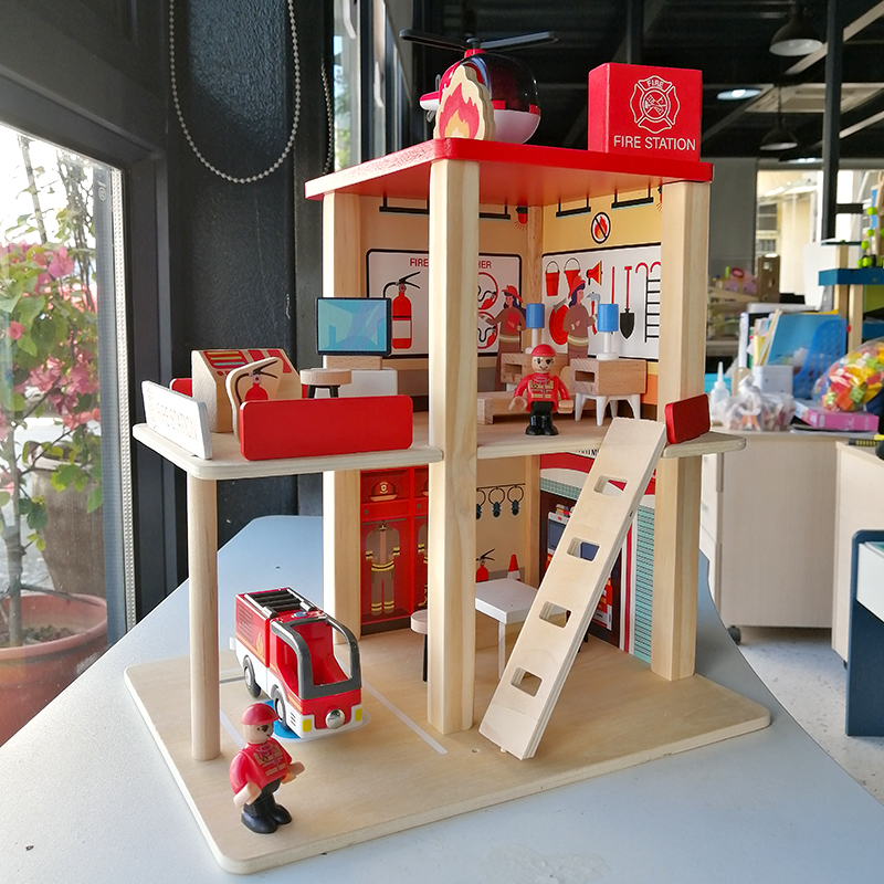 Simulation play house wine role-playing police station fire station parking lot doll house villa children's educational toys